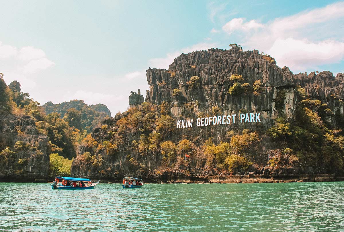 Jelajahi Keindahan Mangrove Langkawi dengan Mangrove Tour yang Menawan